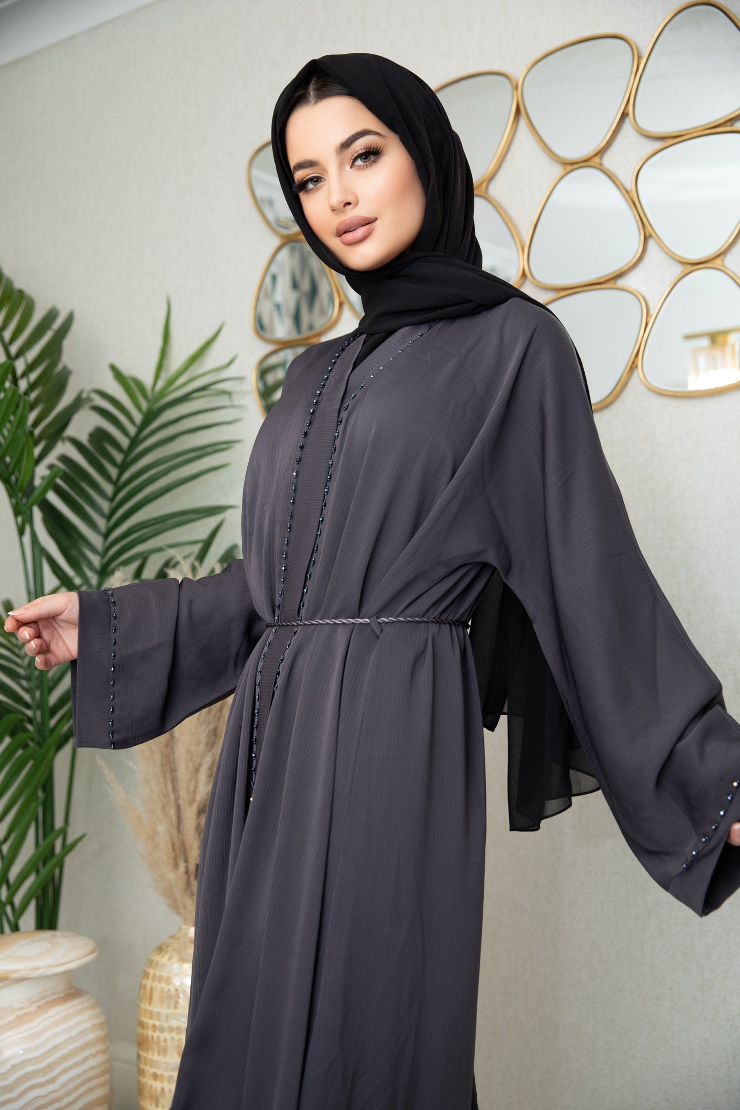 Masseen abaya