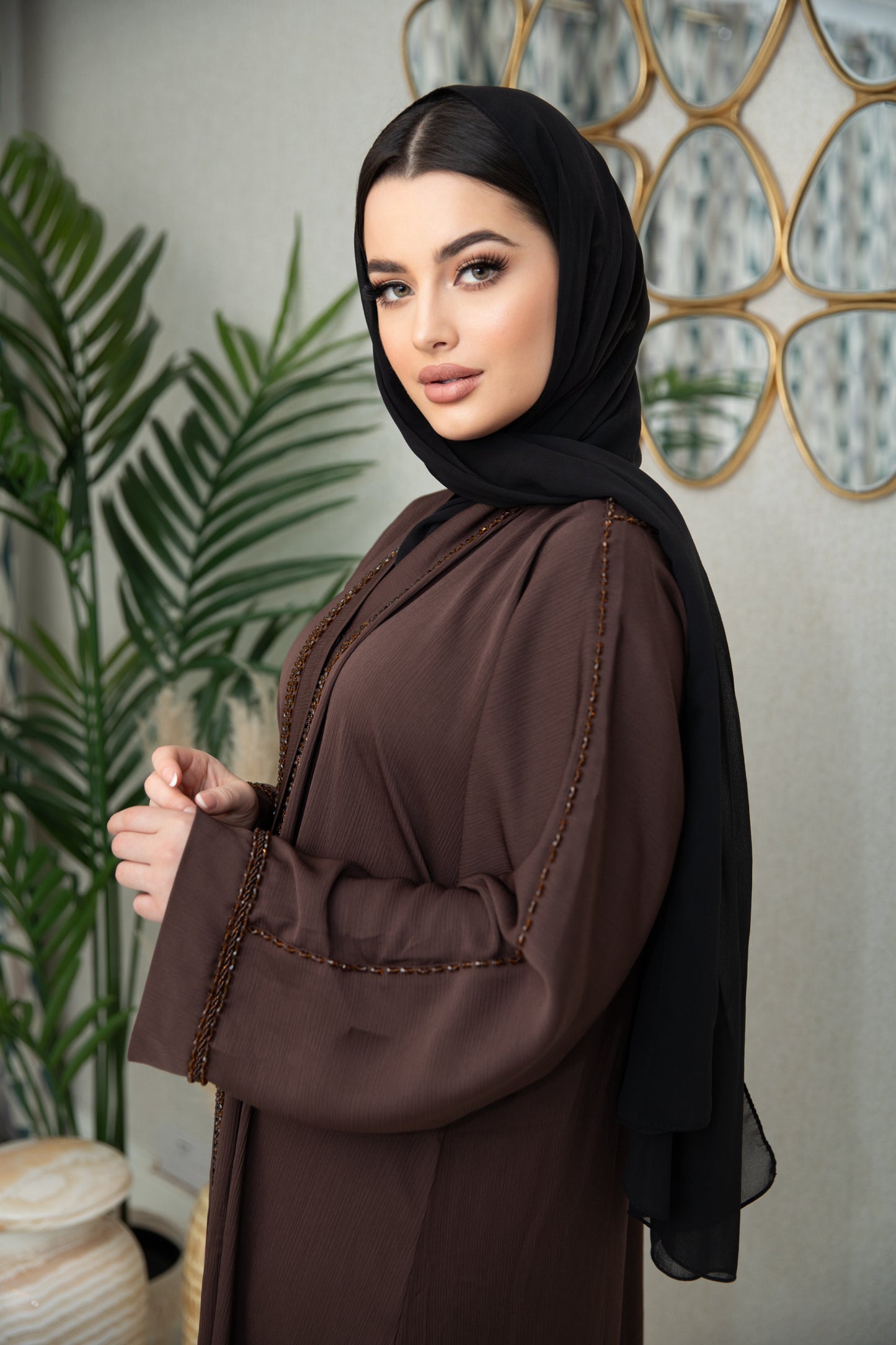 Frazeen abaya